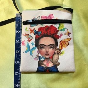 Frida Kahlo Stylized Crossbody Small Purse with zipper. EUC.